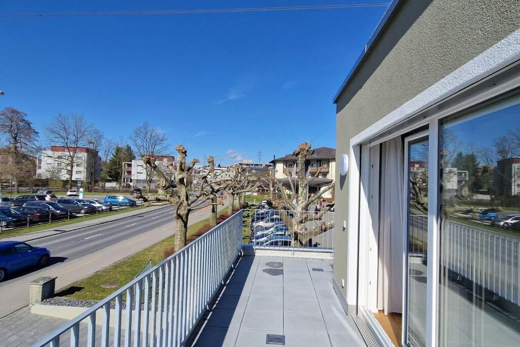 Visionary Hospitality Rothenburg, Lucerne - Premium Apartments With Free Parking, Washer, Kitchen, Terrace, 15' City Luaran gambar
