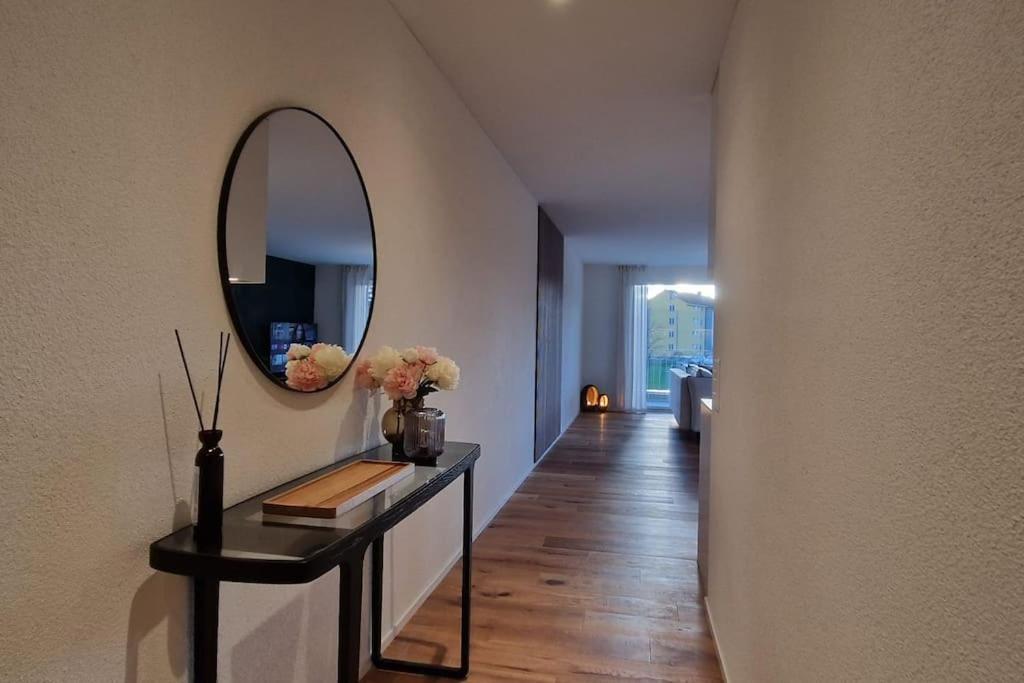 Visionary Hospitality Rothenburg, Lucerne - Premium Apartments With Free Parking, Washer, Kitchen, Terrace, 15' City Luaran gambar